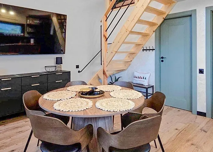 Lovely In Сasa de vacaciones